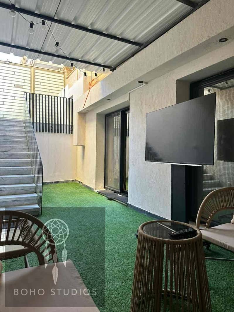 31 3b122bb4-add4-4e13-b2db-8a9bd115a103. jpg