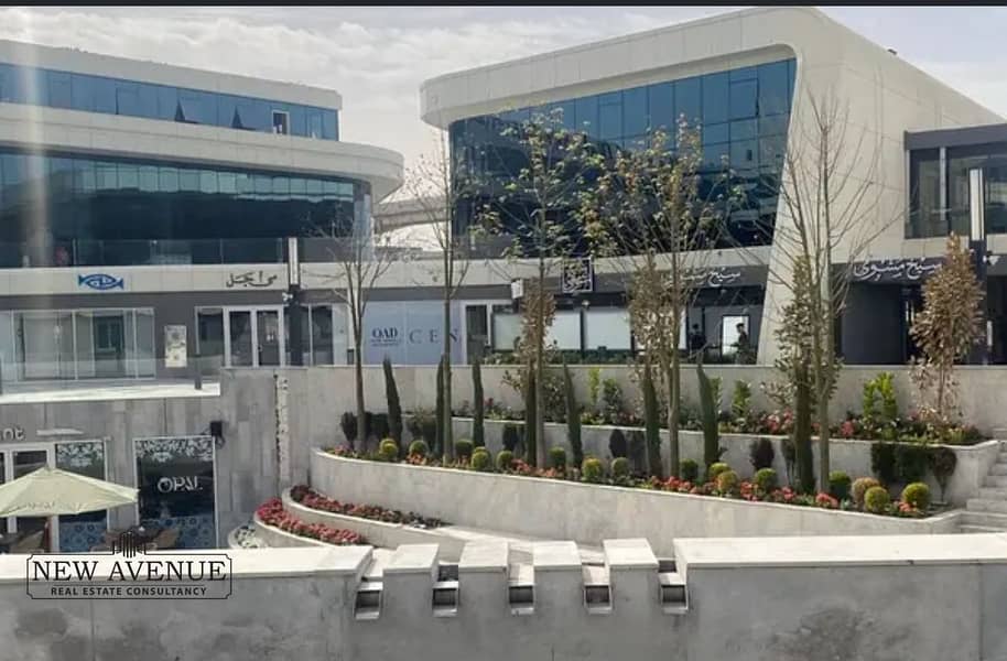 2 4ffa971d-fbf7-4502-9b2e-0d489a41acc3. jpeg