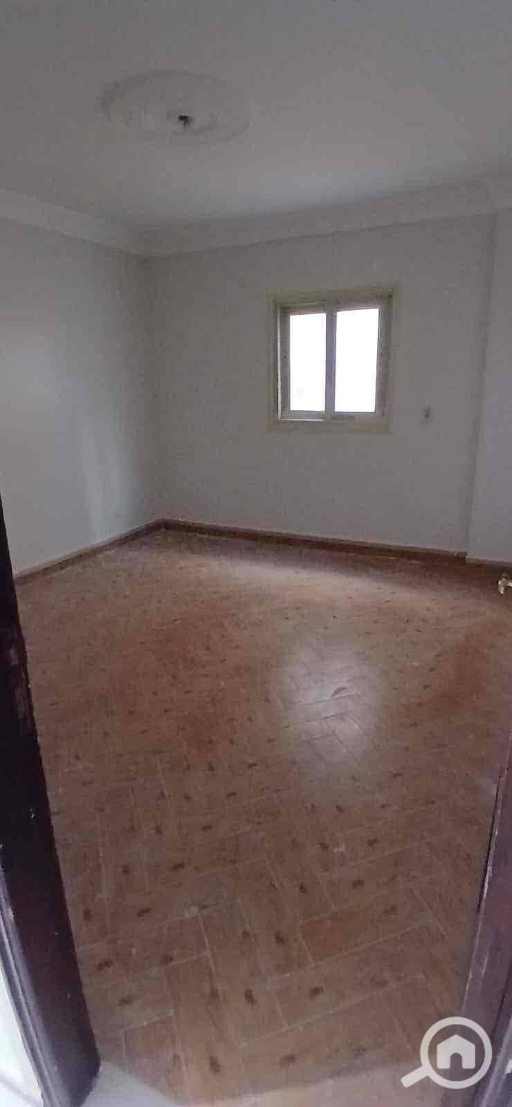 2 313e5644-d599-4b0d-8b2c-e9a6a0096d07. jpg