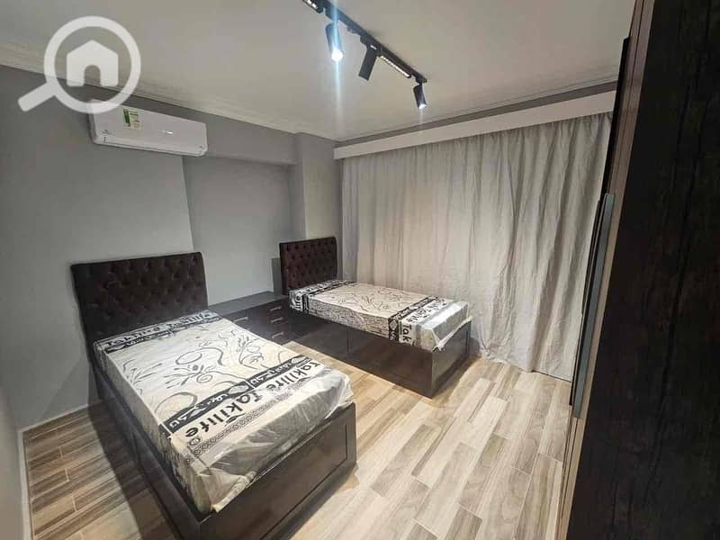 3 b0b34bb0-4a0f-4321-a907-66b7b7c650ce. jpg