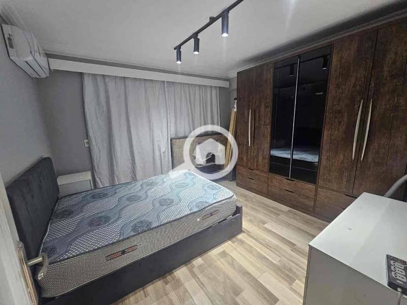 6 f18f4b10-a325-45f4-a4c5-47e3b9b6e453. jpg