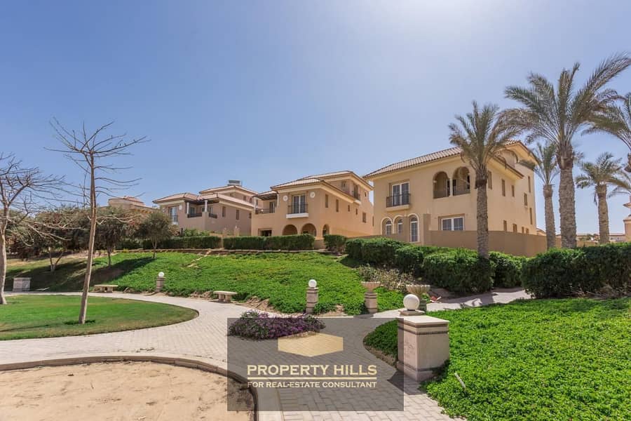 8 e5f902df-1236-4c03-8ec5-7ddbf3c98ebe. jpeg