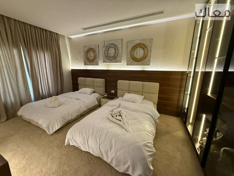 9 WhatsApp Image 2025-12-17 at 2.21. 13 PM (2). jpeg