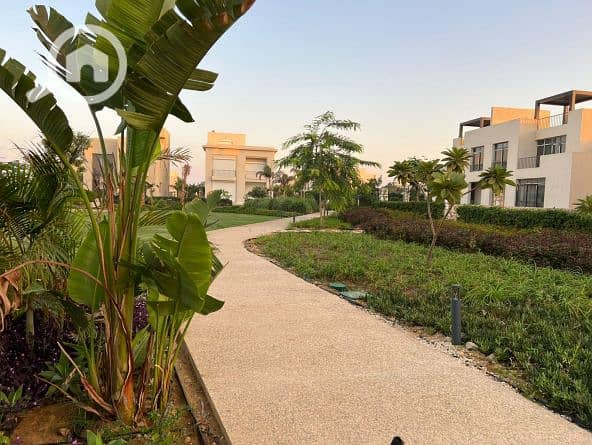 5 Screenshot 2025-10-04 125337. png