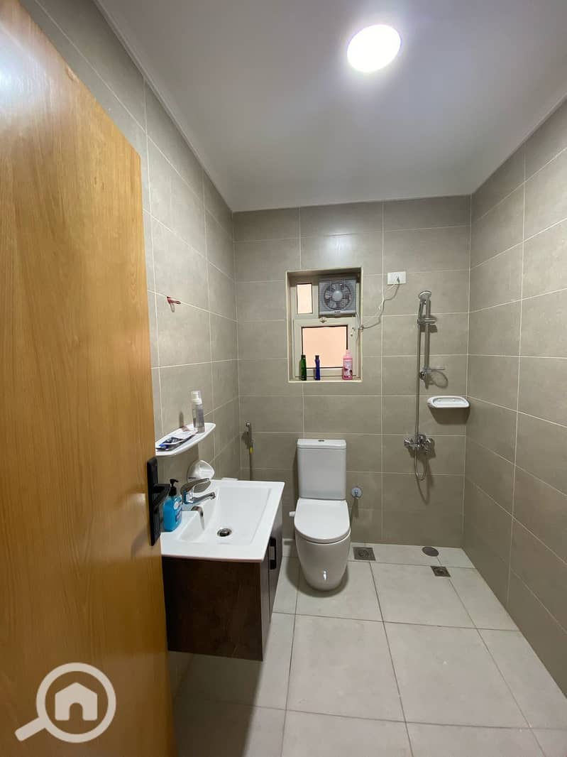 10 WhatsApp Image 2025-08-13 at 13.33. 59_4dac08ec. jpg