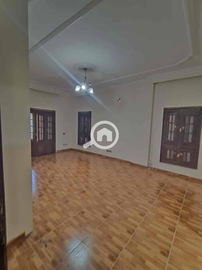 4 c7566e1d-06a5-4bcf-bcea-a4834f921c44. jpg