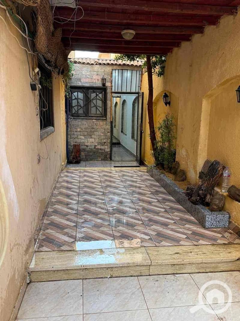 9 27b3f424-54c3-4404-b894-f74612f69373. jpg