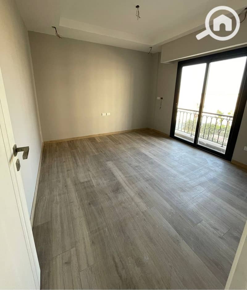 5 WhatsApp Image 2025-08-19 at 12.41. 12 PM. jpeg