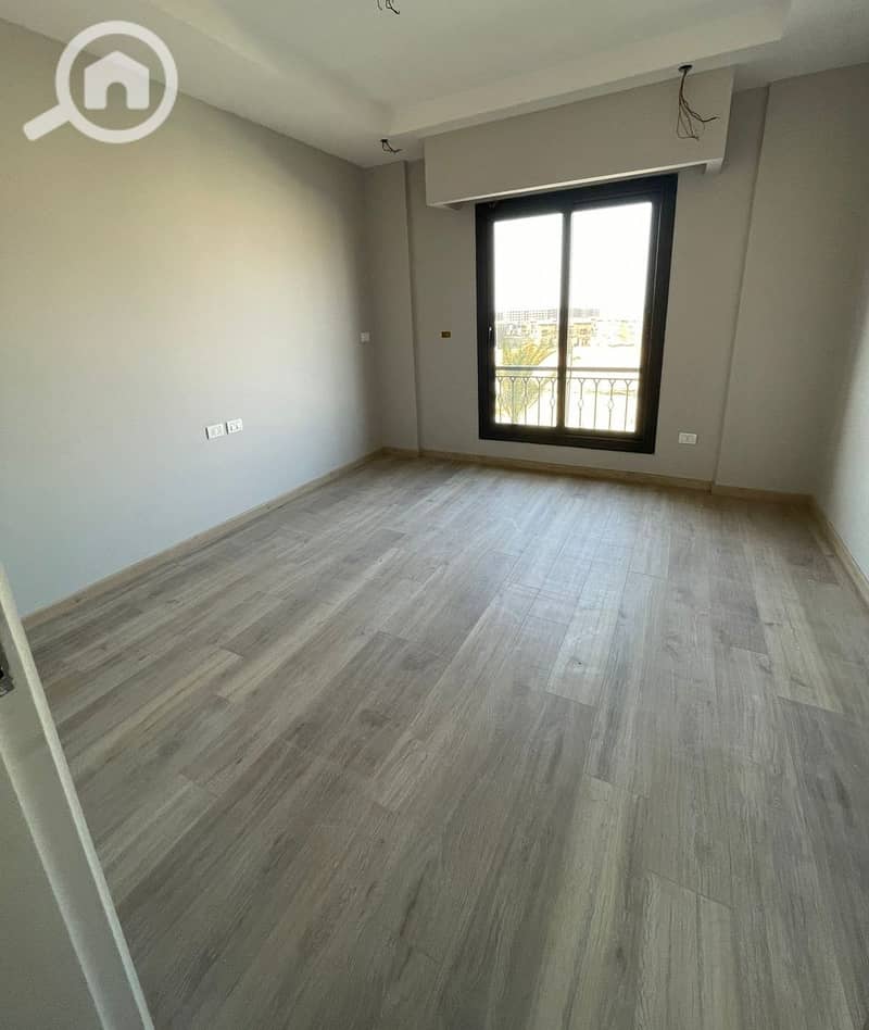 6 WhatsApp Image 2025-08-19 at 12.41. 10 PM (1). jpeg