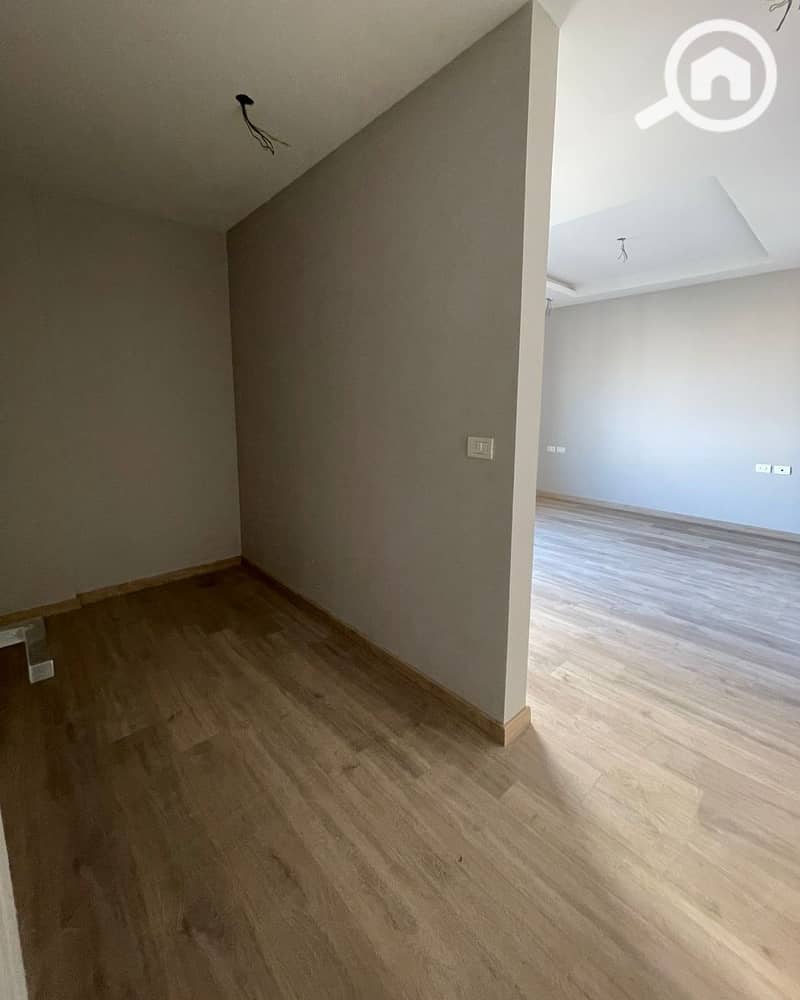 8 WhatsApp Image 2025-08-19 at 12.41. 11 PM. jpeg