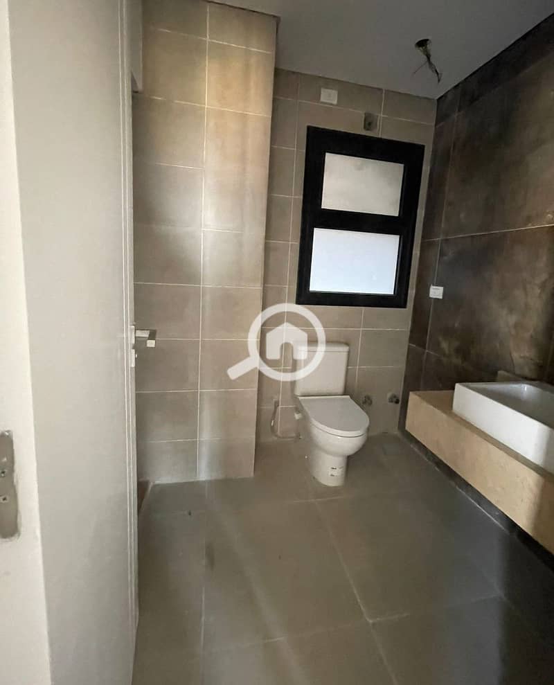 11 WhatsApp Image 2025-08-19 at 12.41. 09 PM (1). jpeg