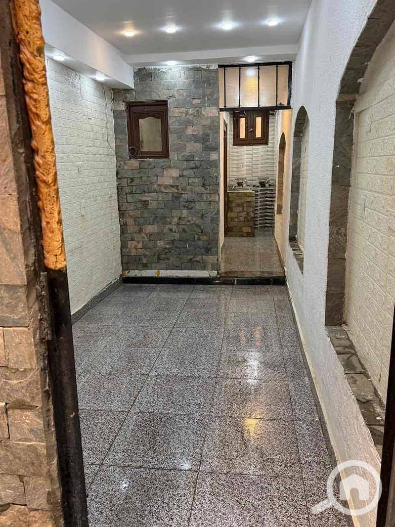 2 5c5bb137-6d0c-44ee-b11c-b3468e26744b. jpg