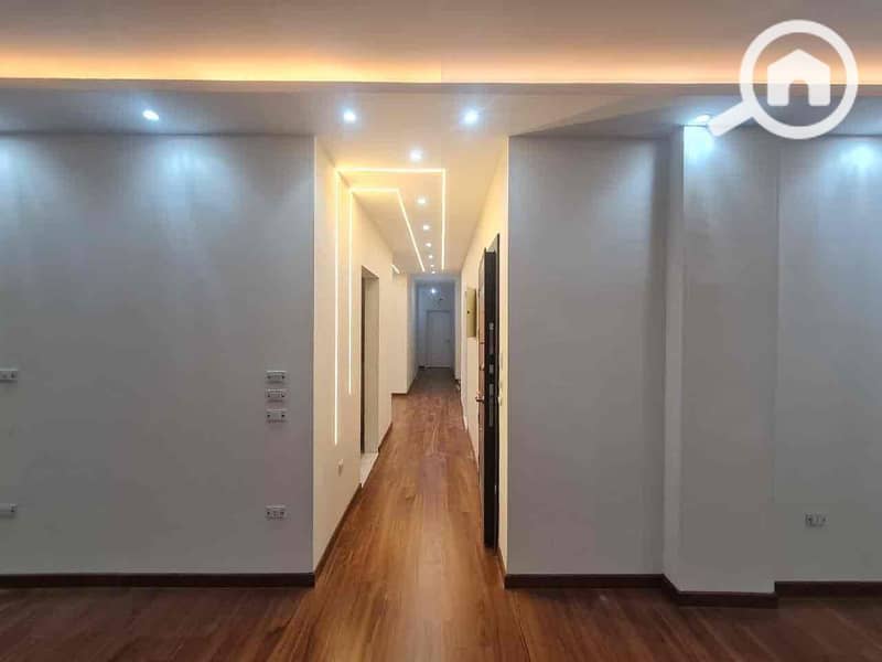 5 2f4dd259-1f7d-4bd0-910b-a14bce30f9c4. jpg