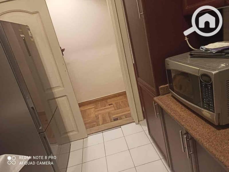 4 b88f9d5a-784f-40b2-b701-bd3eb70adc2b. jpg