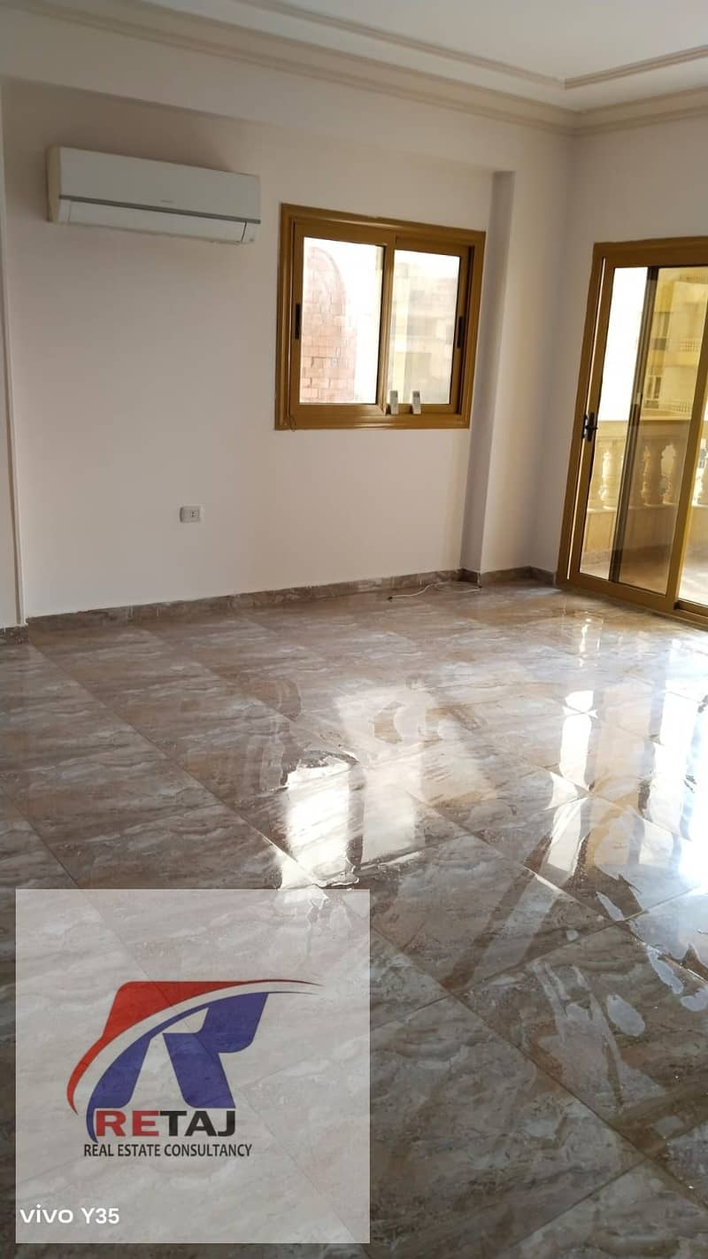 5 b699ddba-9973-4591-ac6c-818b7fa6e8bd. jpg