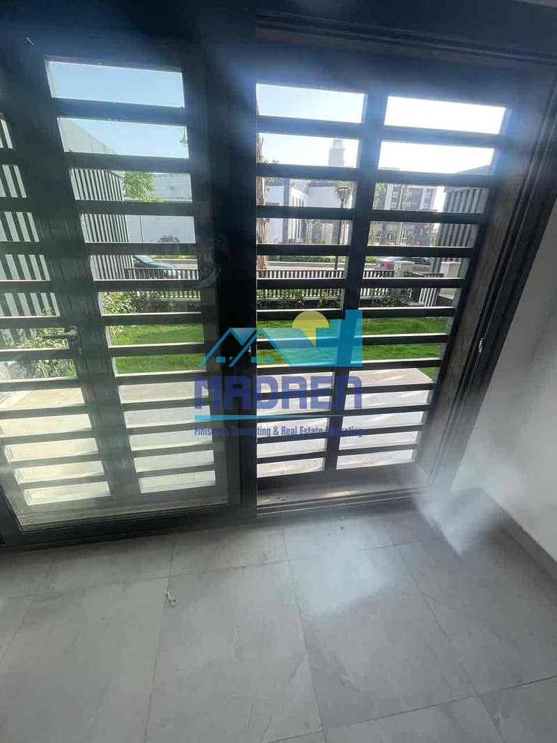 6 ea8fe727-8dff-4479-95c1-85c6d4ffbf57. jpg