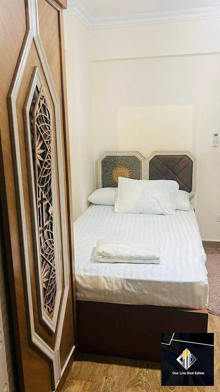 9 796ec4be-caae-43f6-bde0-d6e64d0c6bfd. jpeg