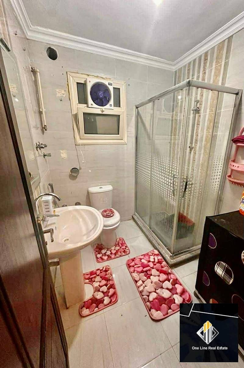 13 84c6547d-1d68-4a77-8005-f71437ee2852. jpeg