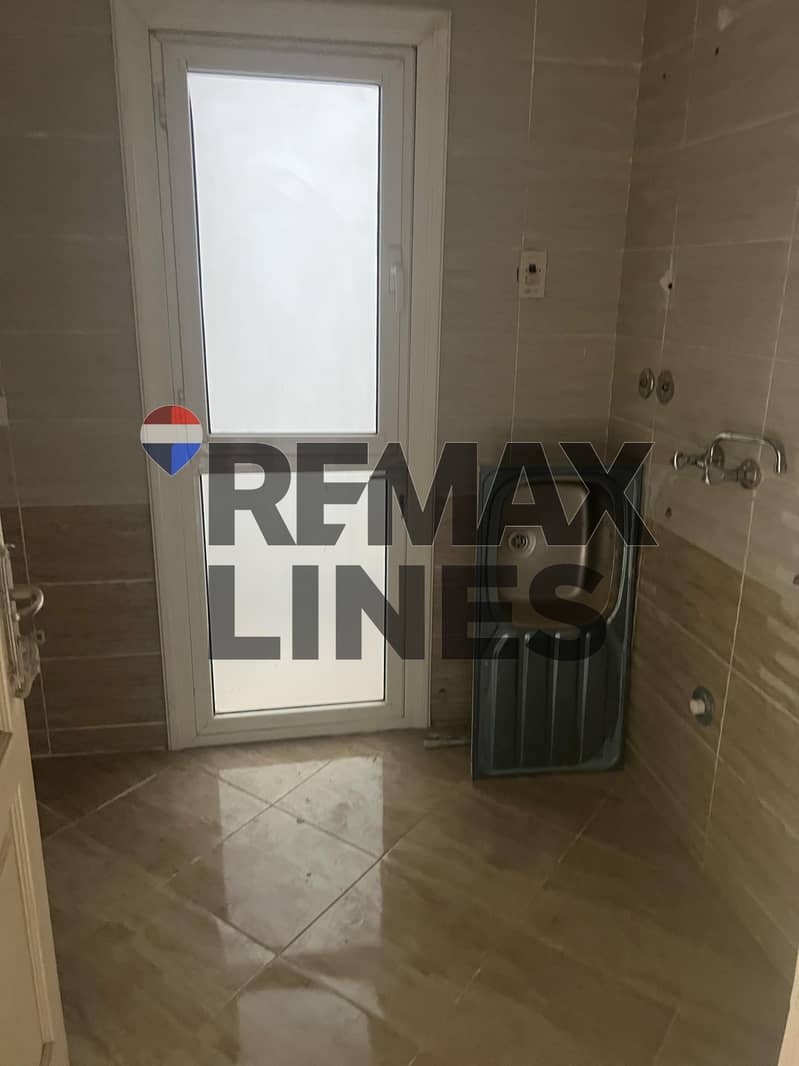 4 WhatsApp Image 2026-01-20 at 22.30. 19. jpeg