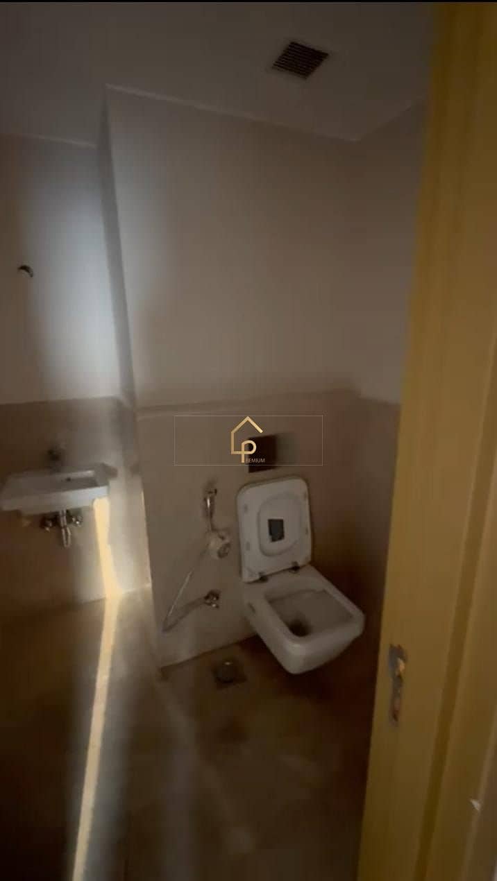 4 WhatsApp Image 2026-01-21 at 11.26. 08 AM (3). jpeg