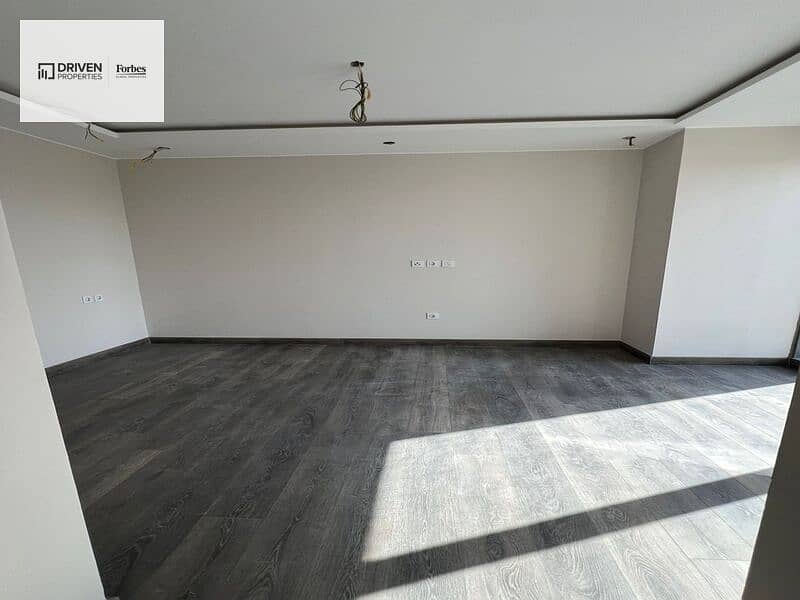 4 WhatsApp Image 2026-01-20 at 14.07. 47. jpeg