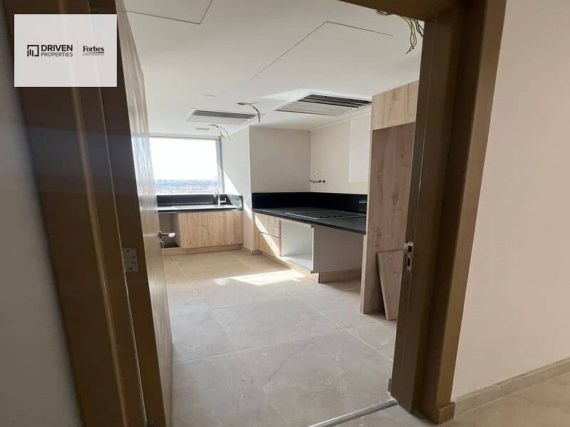 6 WhatsApp Image 2026-01-20 at 14.07. 41. jpeg