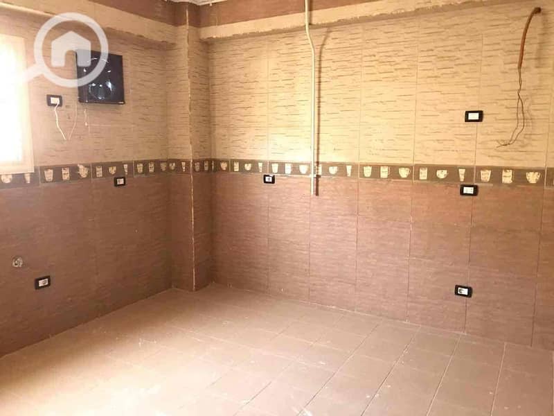 16 a25a94b4-f38c-4d7d-b7be-4e887f5c0bbb. jpg