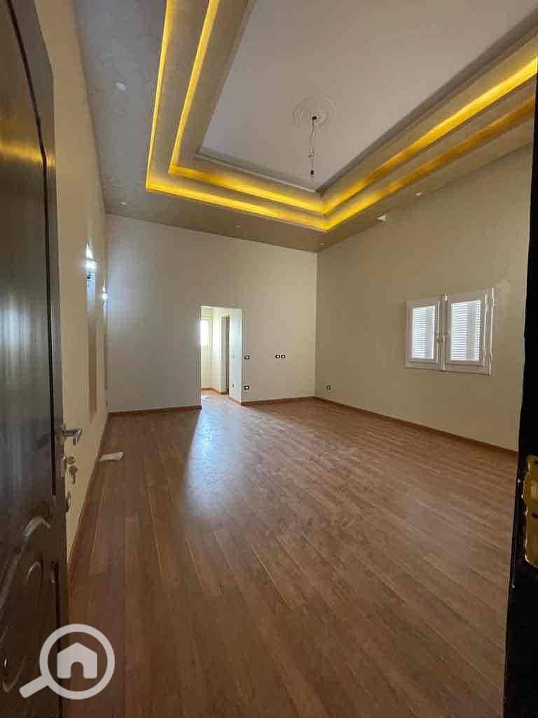 17 b4ee0376-c5da-4e4b-b73e-12ae99cd0683. jpg