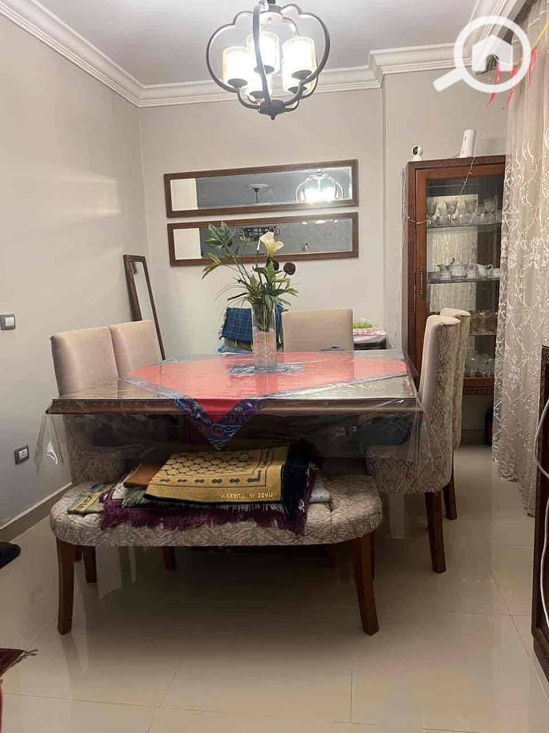 5 e63d20dc-e596-44f4-b2d4-8fc776d57195. jpg