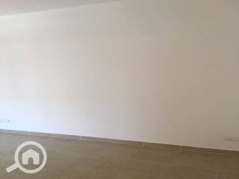 4 31c9725d-e3c2-4b12-bb96-7056af55d9f2. jpg