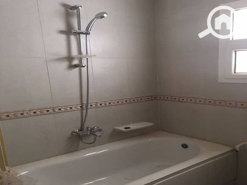 7 241f9227-a347-4056-aefa-5f21a2c54961. jpg