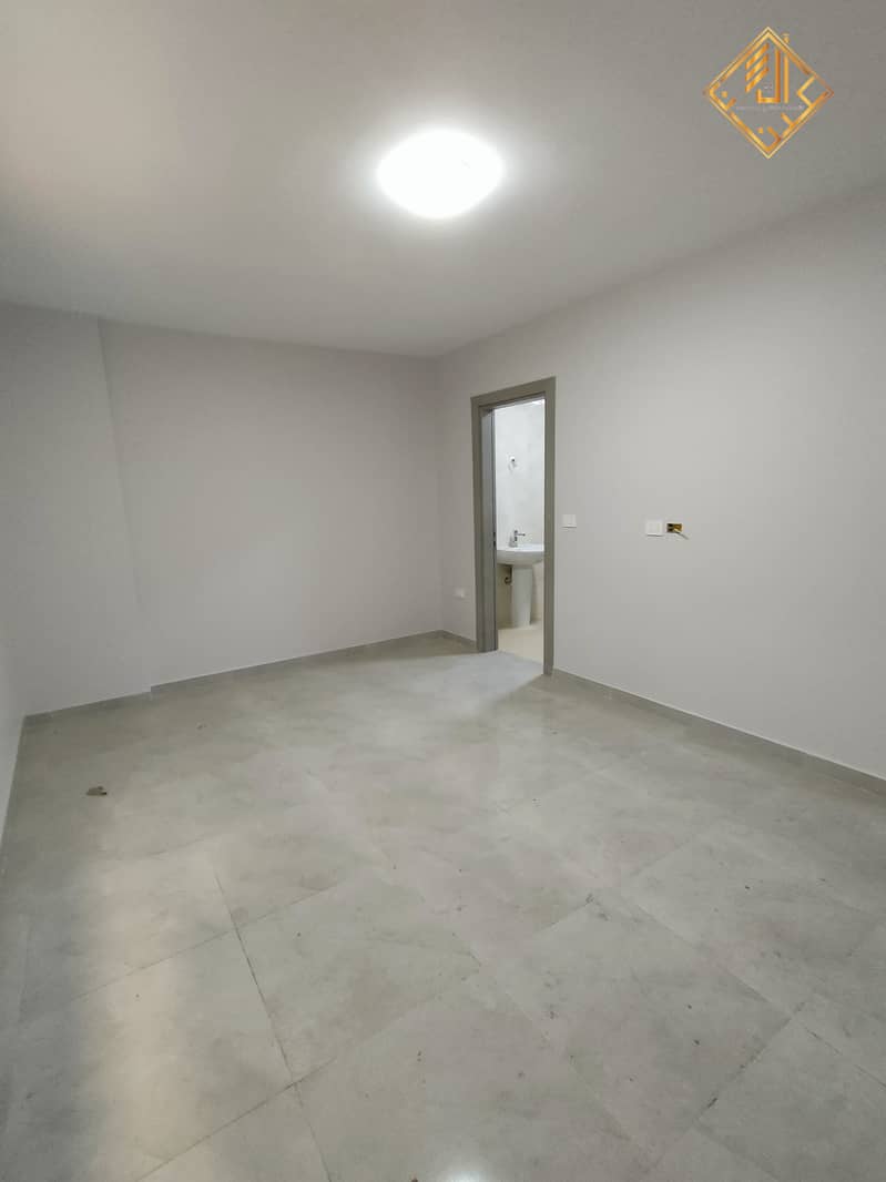 5 WhatsApp Image 2025-05-26 at 16.07. 30. jpeg