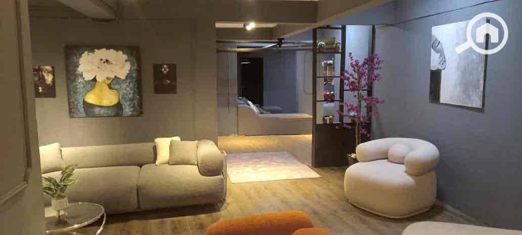 2 62569c87-eab1-42c3-9eec-e504c8160ddd. jpg