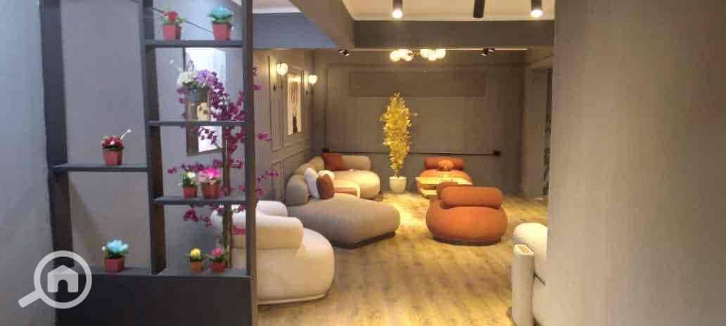 4 2b426bf7-d319-40b0-a168-50246e658147. jpg