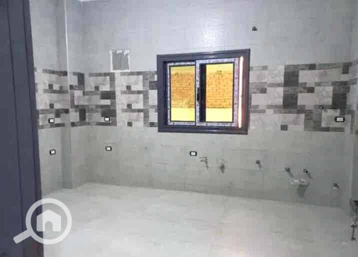 9 762f3968-8380-47d3-8704-16412827a56e. jpg