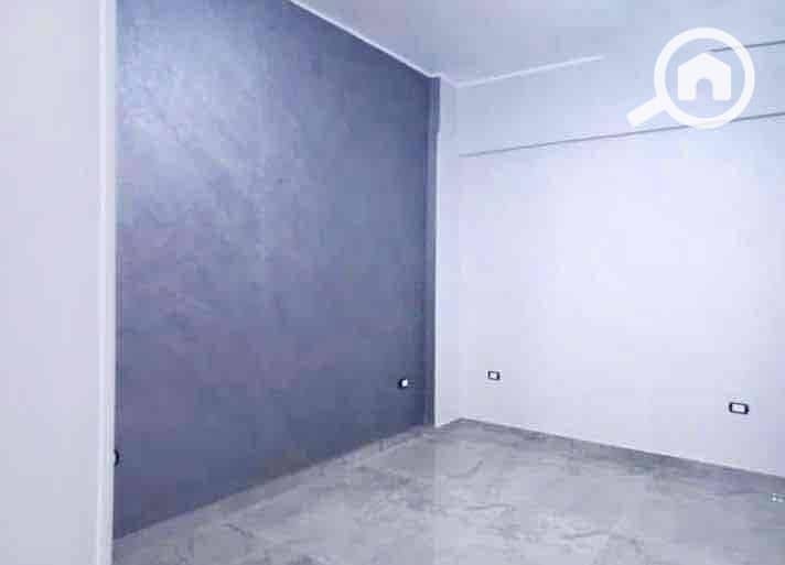 12 cb0a37f4-6cf4-4ff8-95df-78c87908d2c2. jpg