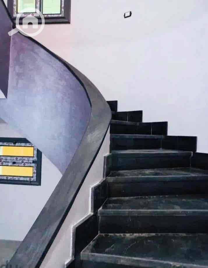 16 29e4c449-9cef-49ee-b0a3-6f7c9c707edb. jpg