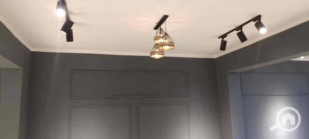 40 a23be730-5889-455a-b2b2-5167027a7239. jpg