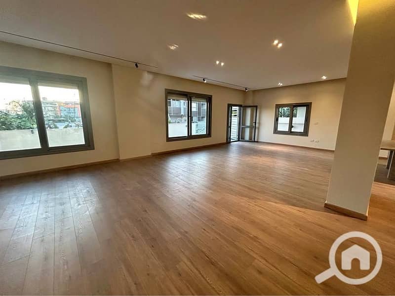 4 588729213_1546443813165456_2449396137258405050_n. jpg