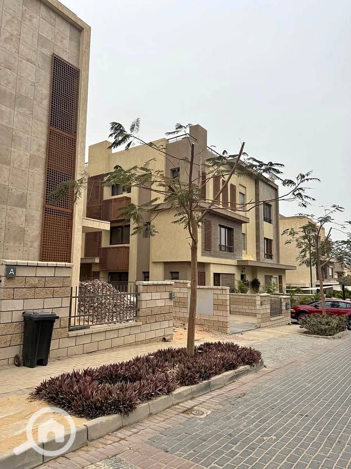 8 571288995_1348770770055749_7233024662633195425_n. jpg