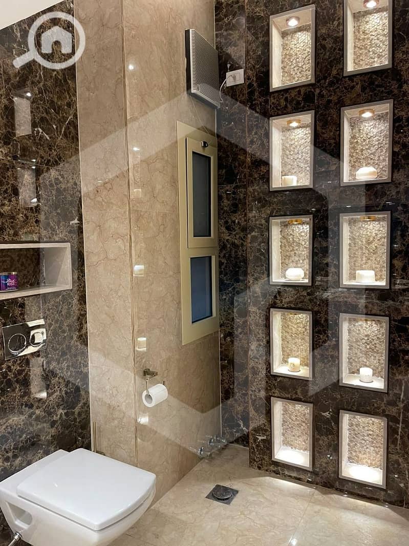 23 Royal Meadows 23. jpg