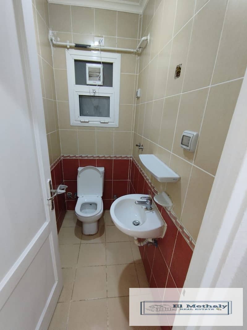 2 38ae507a-96a9-4f9d-90ad-216eae227186. jpg