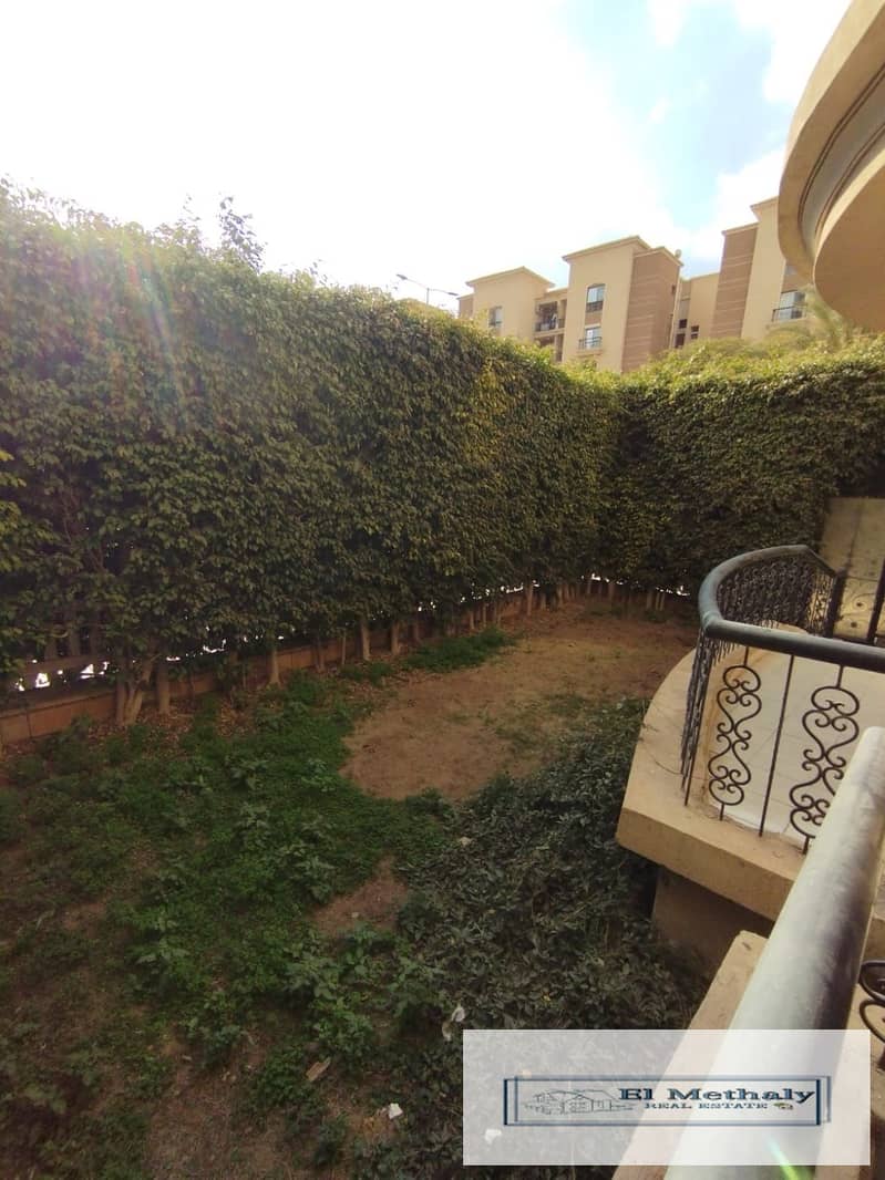 7 9498c079-d4b6-4d37-bc6b-0270fff9f574. jpg