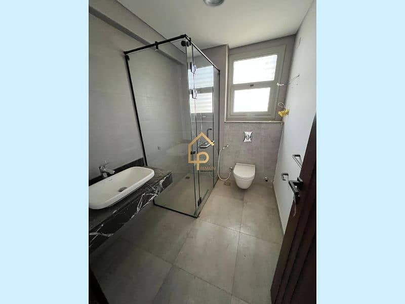 8 WhatsApp Image 2025-09-24 at 4.53. 14 PM. jpg