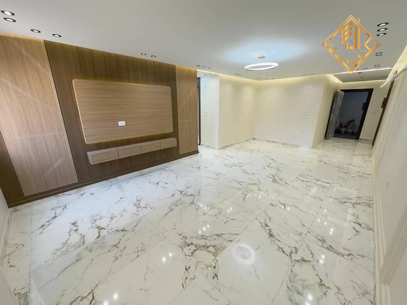 5 WhatsApp Image 2025-11-09 at 21.11. 39. jpeg