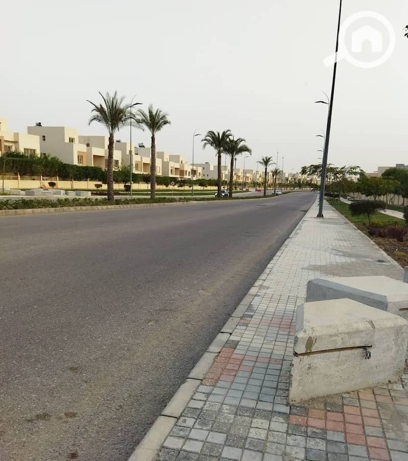 4 WhatsApp Image 2025-12-02 at 13.38. 54_1d37b9fa. jpg