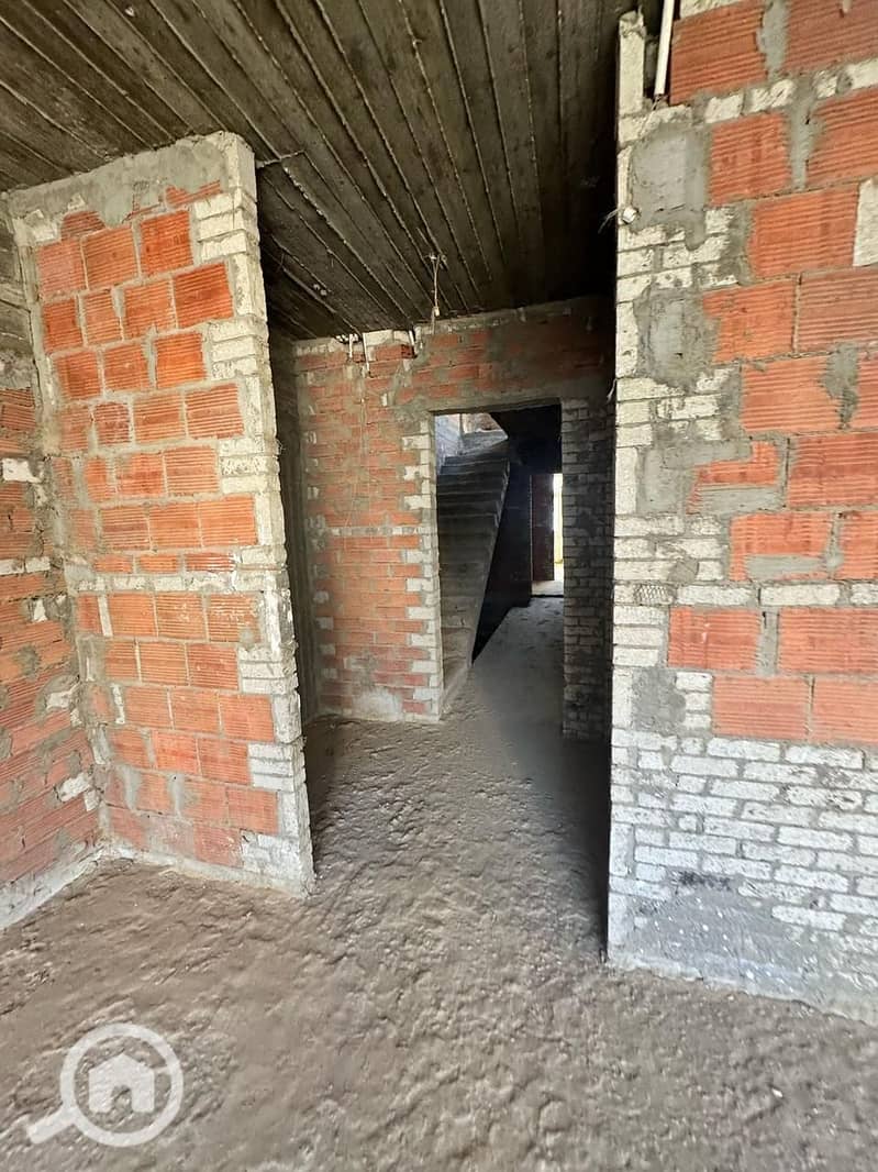 10 46f6a0c3-2da1-41c1-a27e-c7ce6ffc50ef. jpeg