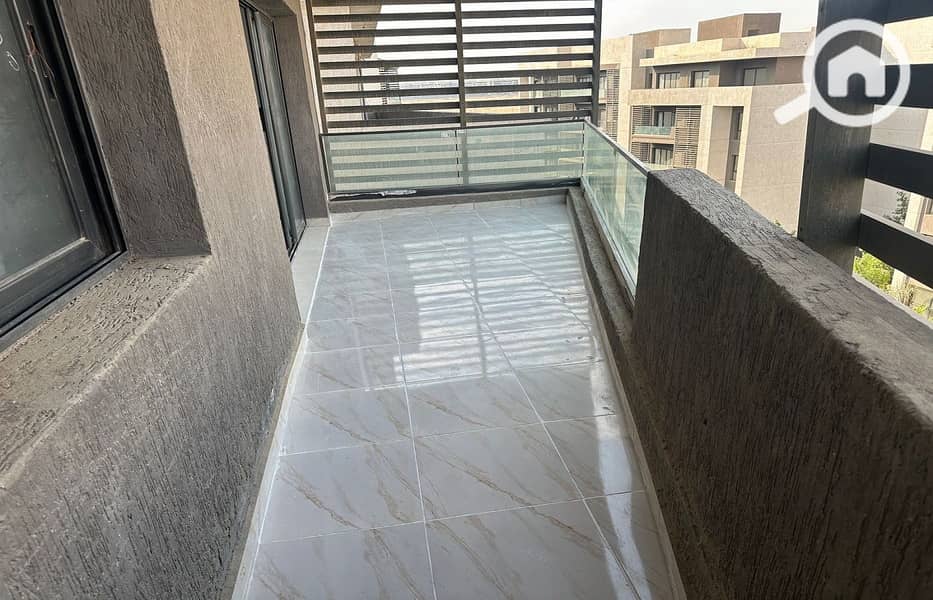 8 afdc3657-1a76-480e-86ef-b3fa78626a2a. jpeg