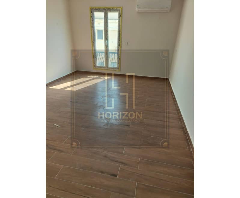 5 WhatsApp Image 2026-01-18 at 9.35. 09 PM (1). jpg