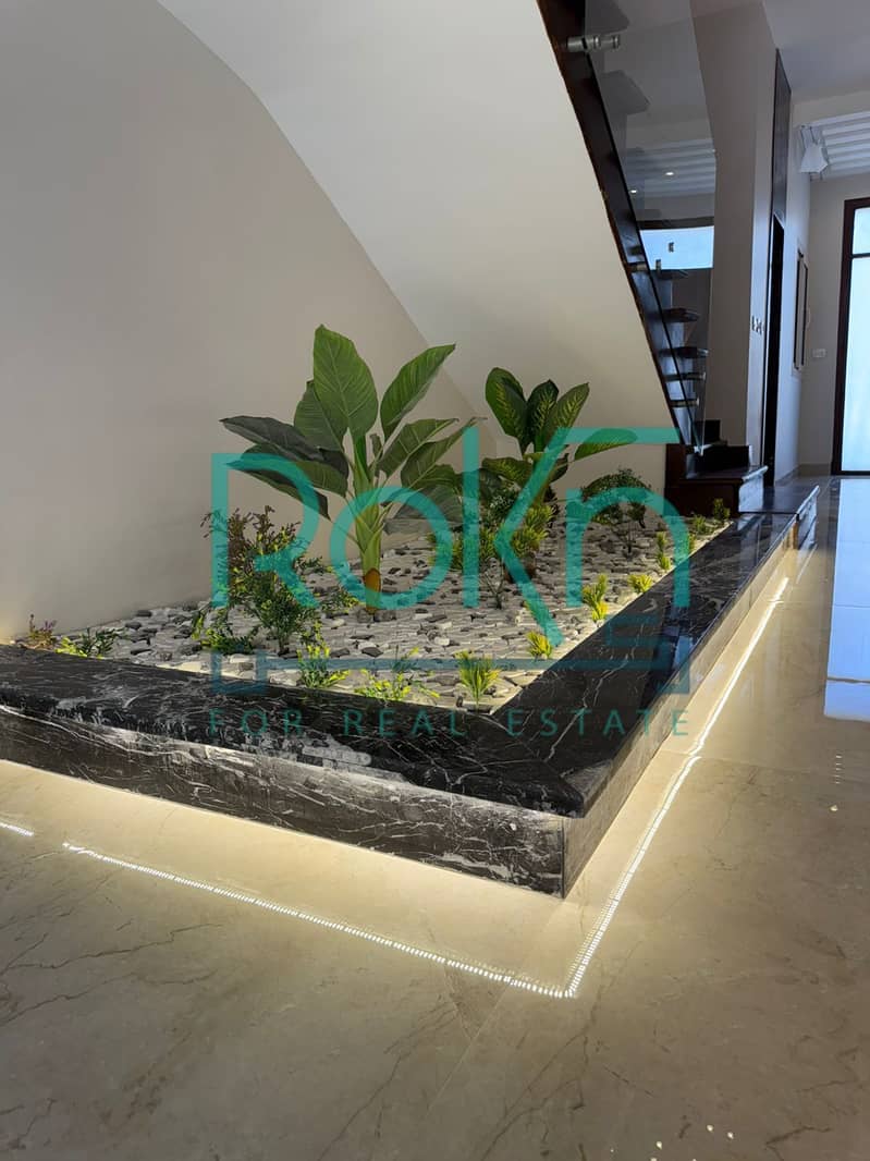 3 7c2dc890-a616-436d-bbea-81d06985c570. jpg